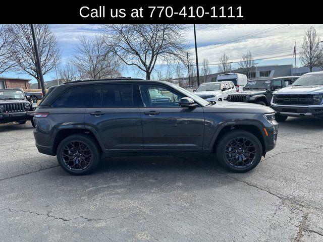 new 2025 Jeep Grand Cherokee car, priced at $65,860