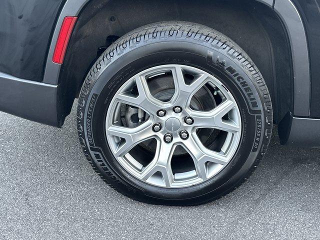 used 2022 Jeep Wagoneer car, priced at $33,991