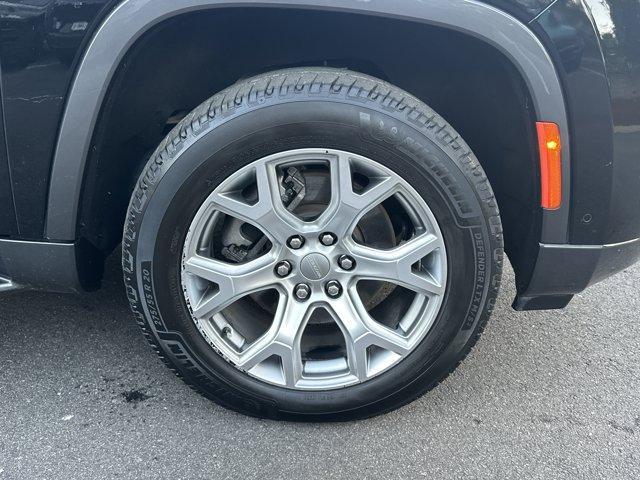 used 2022 Jeep Wagoneer car, priced at $33,991