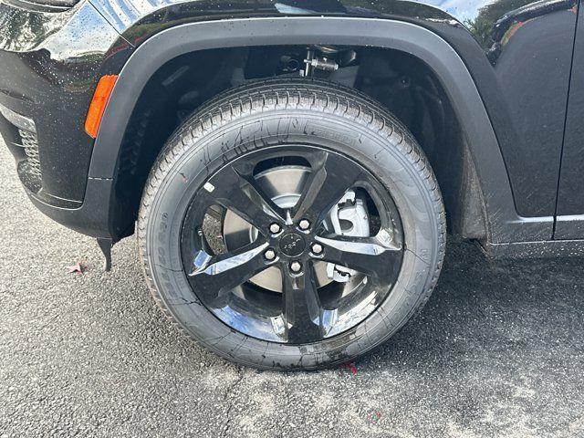 new 2025 Jeep Grand Cherokee L car, priced at $43,835
