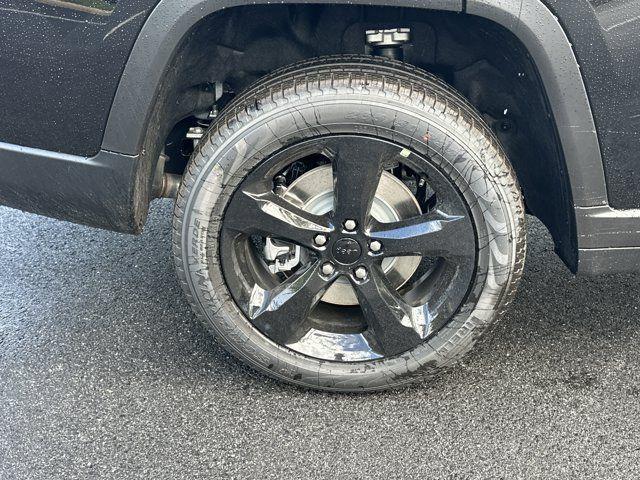 new 2025 Jeep Grand Cherokee L car, priced at $43,835