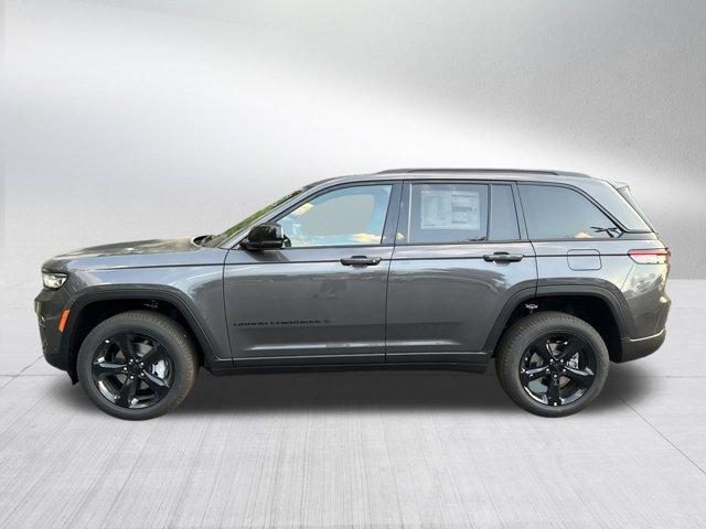 new 2025 Jeep Grand Cherokee car, priced at $41,735
