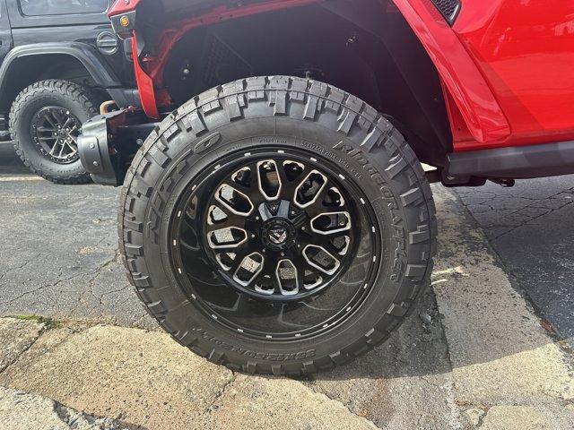used 2021 Jeep Wrangler Unlimited car, priced at $60,991