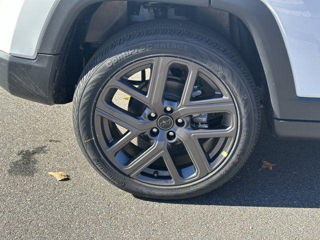 new 2026 Jeep Compass car, priced at $34,175