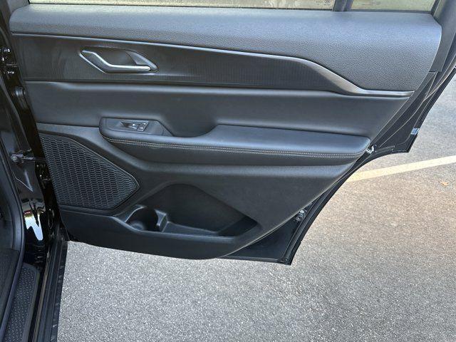 new 2025 Jeep Grand Cherokee L car, priced at $32,530