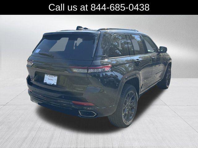 new 2025 Jeep Grand Cherokee car, priced at $59,155