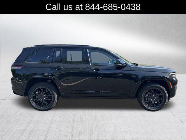 new 2025 Jeep Grand Cherokee car, priced at $59,155