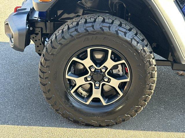 used 2019 Jeep Wrangler Unlimited car, priced at $33,991