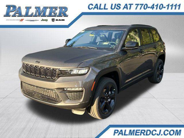 new 2025 Jeep Grand Cherokee car, priced at $48,535