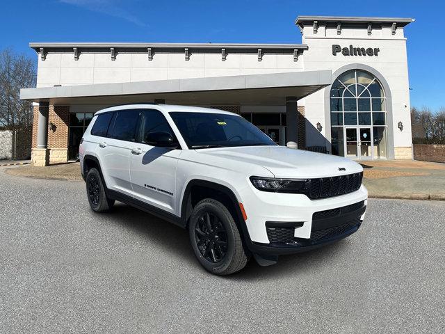 new 2024 Jeep Grand Cherokee L car, priced at $39,435