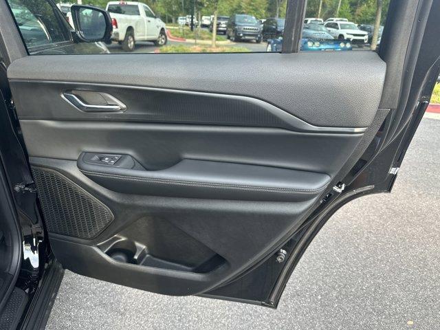 new 2025 Jeep Grand Cherokee L car, priced at $37,730