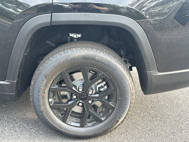 new 2025 Jeep Grand Cherokee L car, priced at $37,730