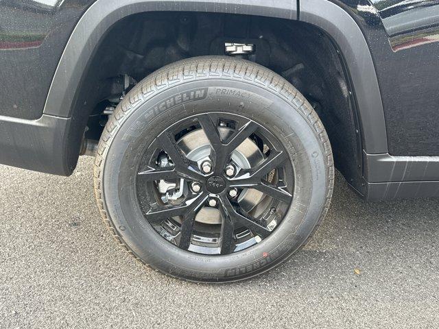 new 2025 Jeep Grand Cherokee L car, priced at $37,730