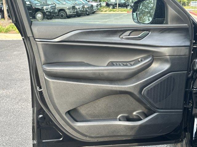 new 2025 Jeep Grand Cherokee L car, priced at $37,730