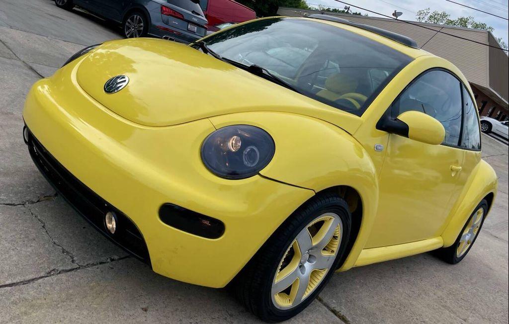 used 2002 Volkswagen New Beetle car, priced at $5,298