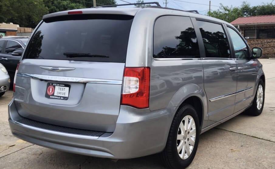 used 2016 Chrysler Town & Country car, priced at $7,798