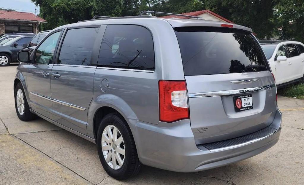 used 2016 Chrysler Town & Country car, priced at $7,798