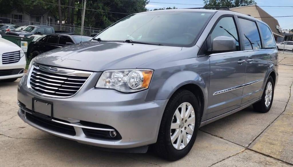 used 2016 Chrysler Town & Country car, priced at $7,798