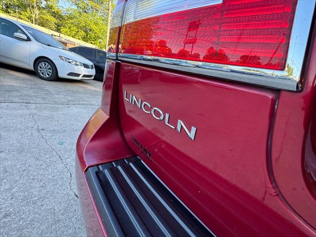 used 2008 Lincoln Navigator car, priced at $8,998