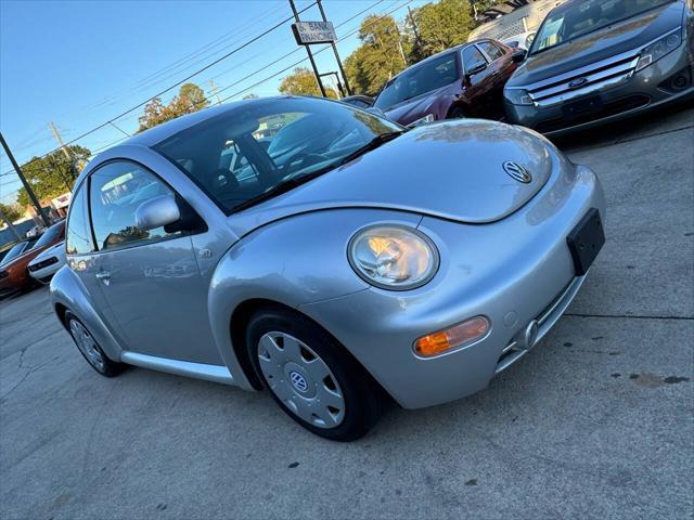 used 2000 Volkswagen New Beetle car, priced at $7,498