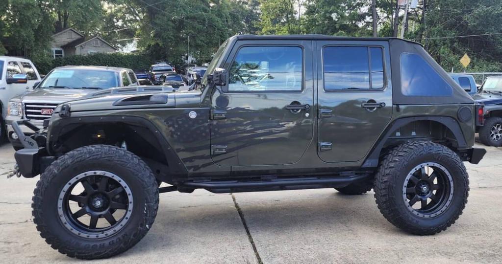 used 2015 Jeep Wrangler Unlimited car, priced at $18,498