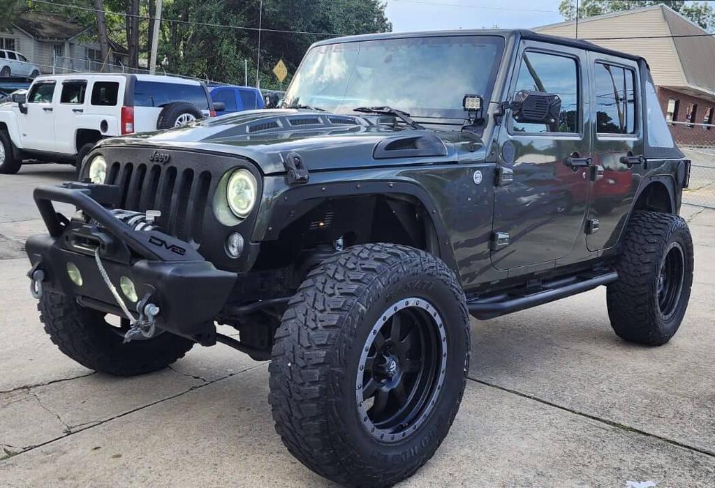 used 2015 Jeep Wrangler Unlimited car, priced at $18,498