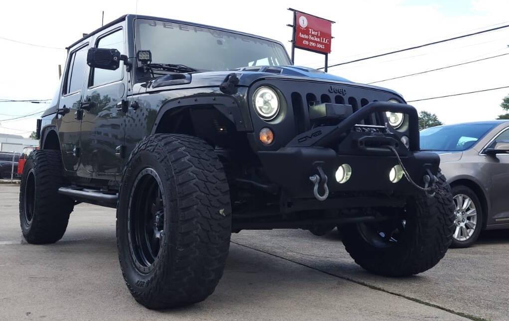 used 2015 Jeep Wrangler Unlimited car, priced at $18,498