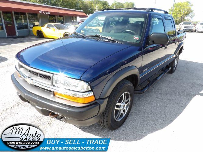 used 2004 Chevrolet S-10 car, priced at $7,984