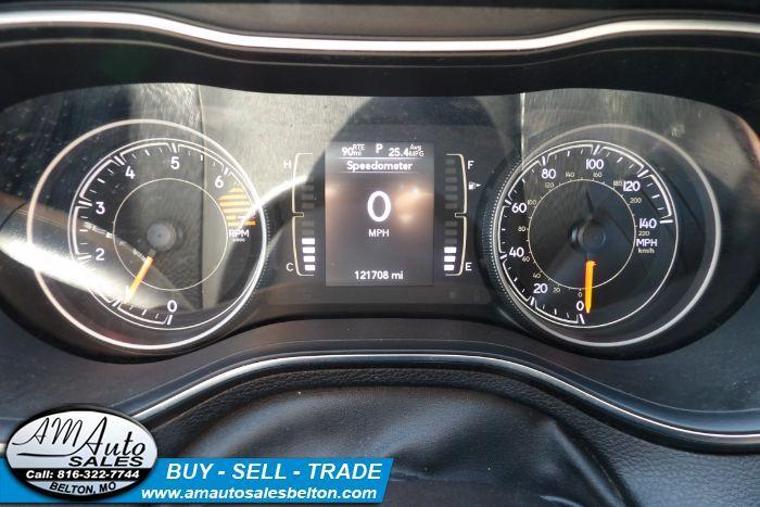 used 2019 Jeep Cherokee car, priced at $10,984