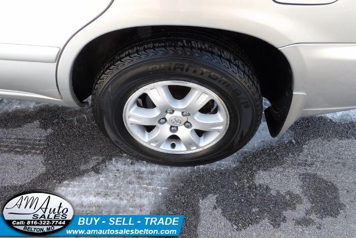 used 2003 Toyota Highlander car, priced at $5,984