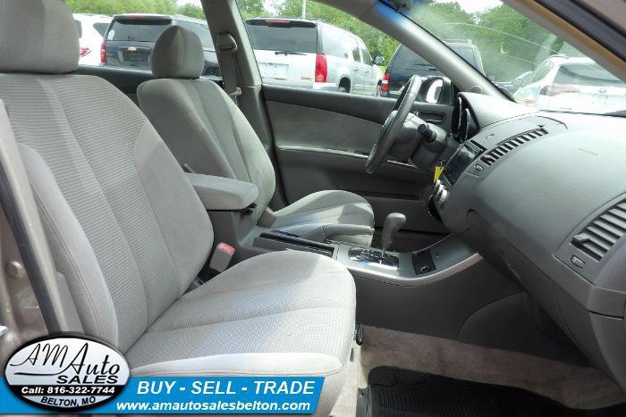 used 2005 Nissan Altima car, priced at $2,984