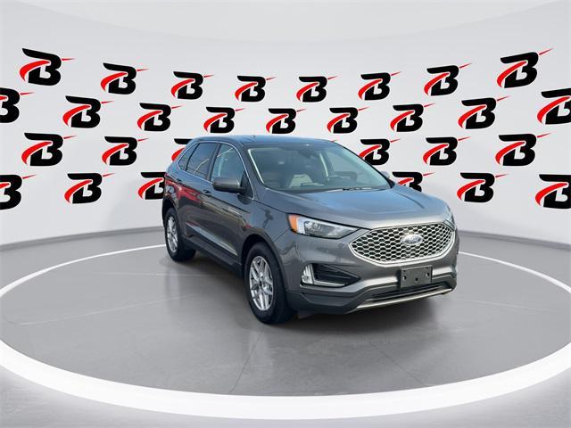 used 2024 Ford Edge car, priced at $26,900