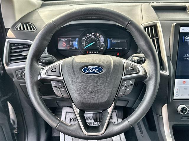 used 2024 Ford Edge car, priced at $26,900