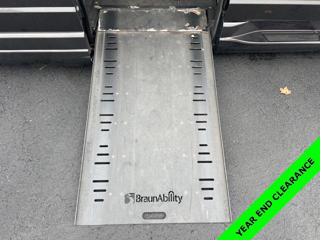 used 2016 Chrysler Town & Country car, priced at $27,999