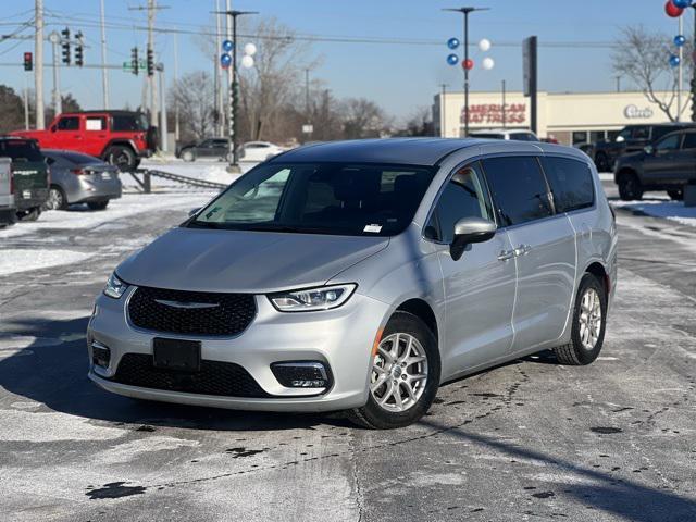 used 2023 Chrysler Pacifica car, priced at $23,777