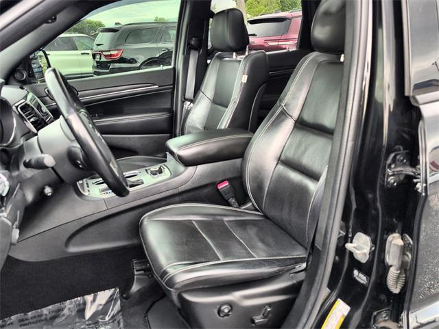 used 2021 Jeep Grand Cherokee car, priced at $23,399