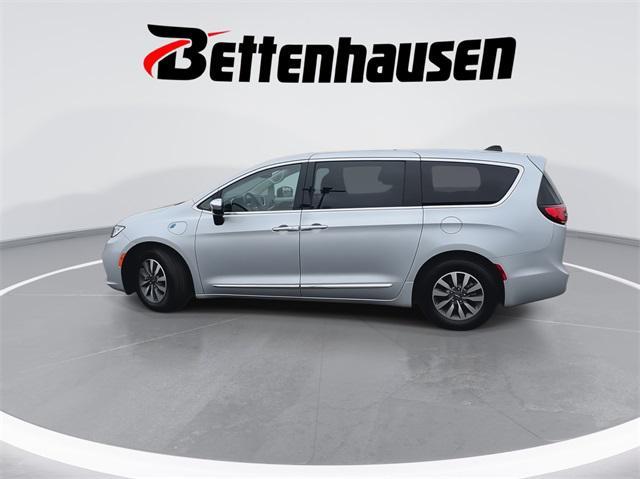 used 2023 Chrysler Pacifica Hybrid car, priced at $31,990