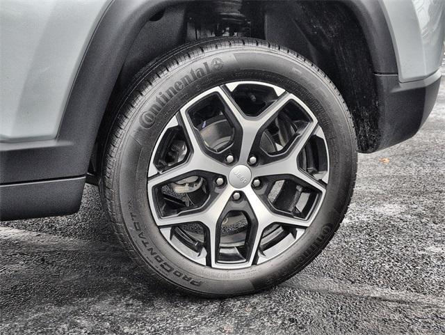 used 2024 Jeep Compass car, priced at $25,999