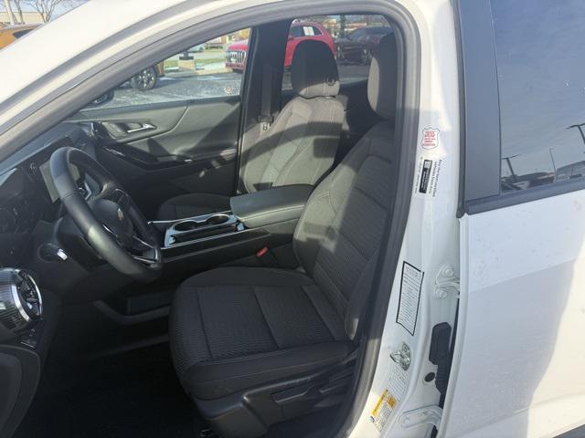 used 2025 Chevrolet Equinox car, priced at $24,956