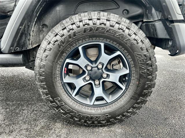 used 2019 Jeep Wrangler Unlimited car, priced at $27,697