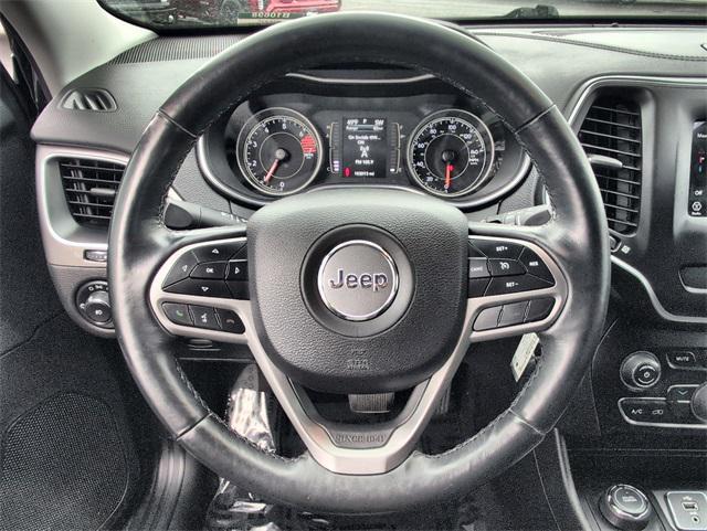 used 2019 Jeep Cherokee car, priced at $12,389