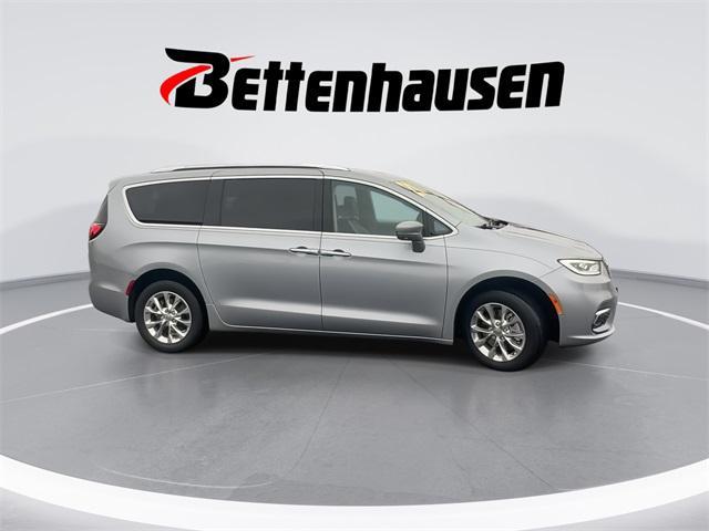 used 2021 Chrysler Pacifica car, priced at $29,983