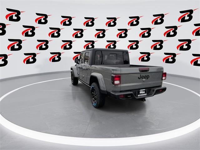 used 2021 Jeep Gladiator car, priced at $32,000