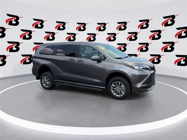 used 2024 Toyota Sienna car, priced at $67,977