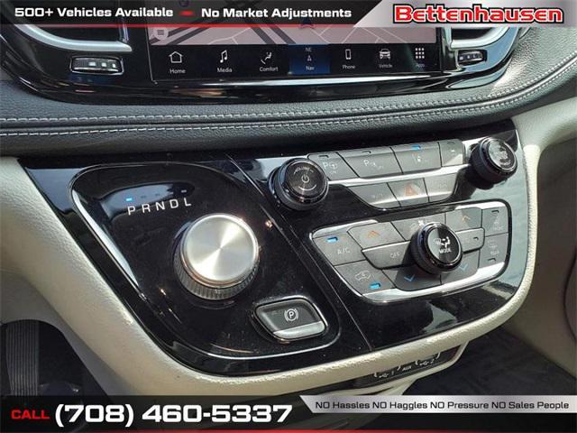 used 2022 Chrysler Pacifica Hybrid car, priced at $36,689