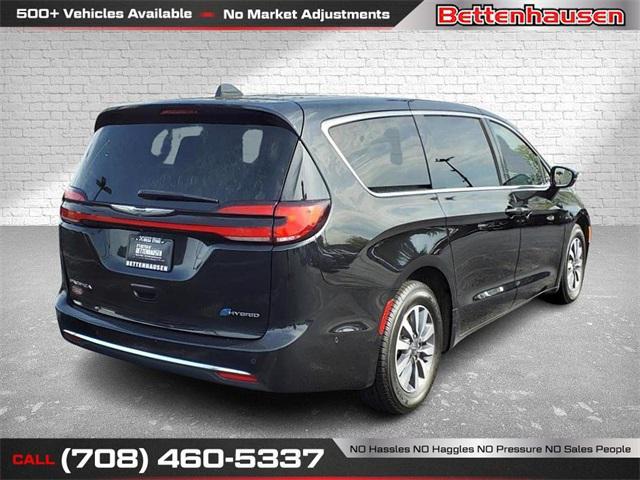 used 2022 Chrysler Pacifica Hybrid car, priced at $36,689