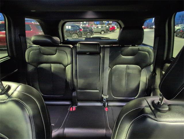 used 2024 Jeep Grand Cherokee car, priced at $37,999