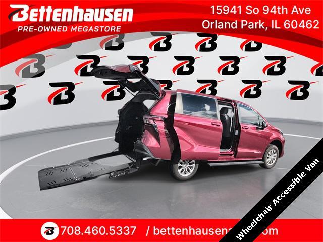 used 2024 Toyota Sienna car, priced at $69,900