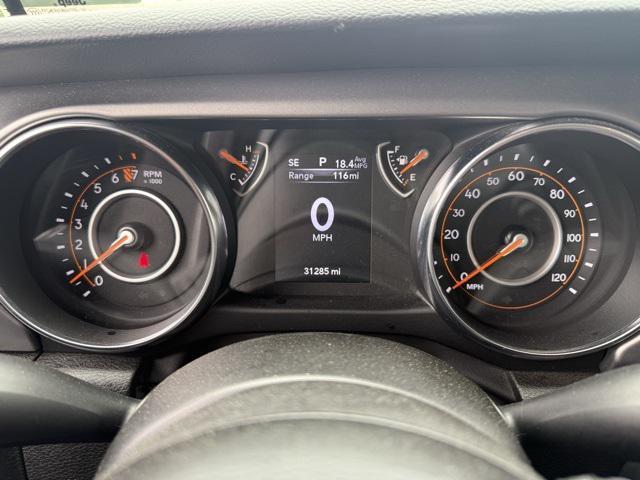 used 2022 Jeep Gladiator car, priced at $32,900