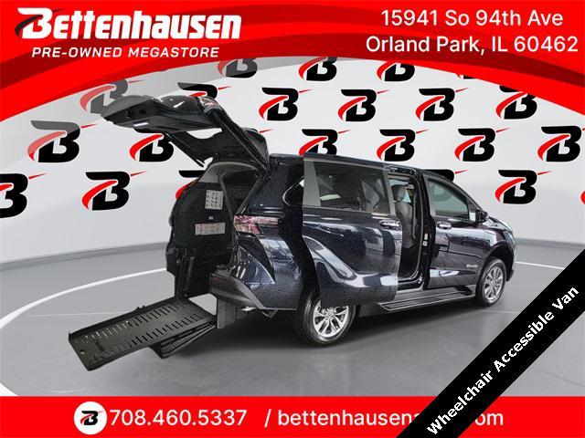 used 2025 Toyota Sienna car, priced at $69,998